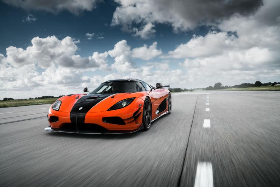  Koenigsegg Agera XS (7128) 2016 года  (US) (фото 9 из 14)